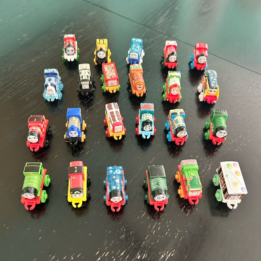 Thomas & Friends Christmas Themed Advent Calendar MINIS | 23 Mini Toy Trains